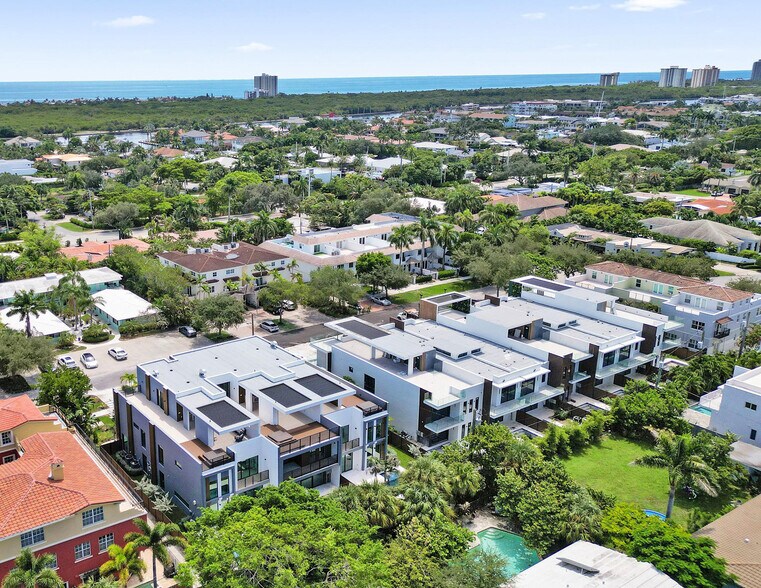More Photos Of 1821-1825 NE 26th Ave, Fort Lauderdale Apartments For Sale