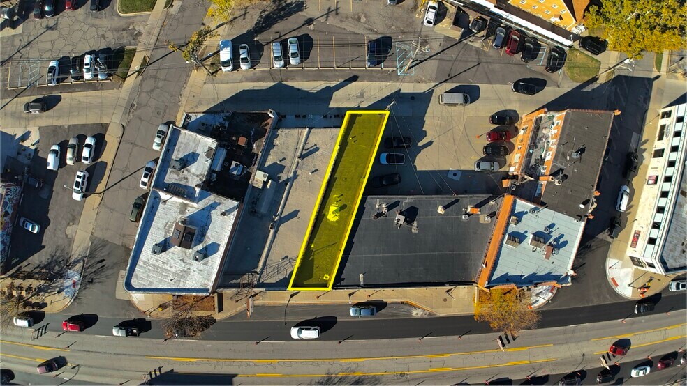 More Photos Of 13928 Michigan Ave, Dearborn Storefront Retail Office For Lease