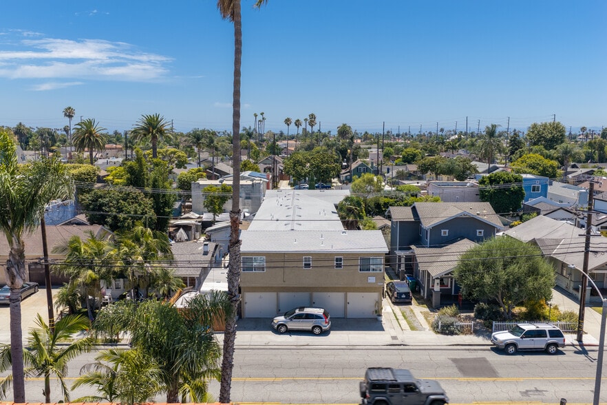 More Photos Of 3700 E 4th St, Long Beach Apartments For Sale