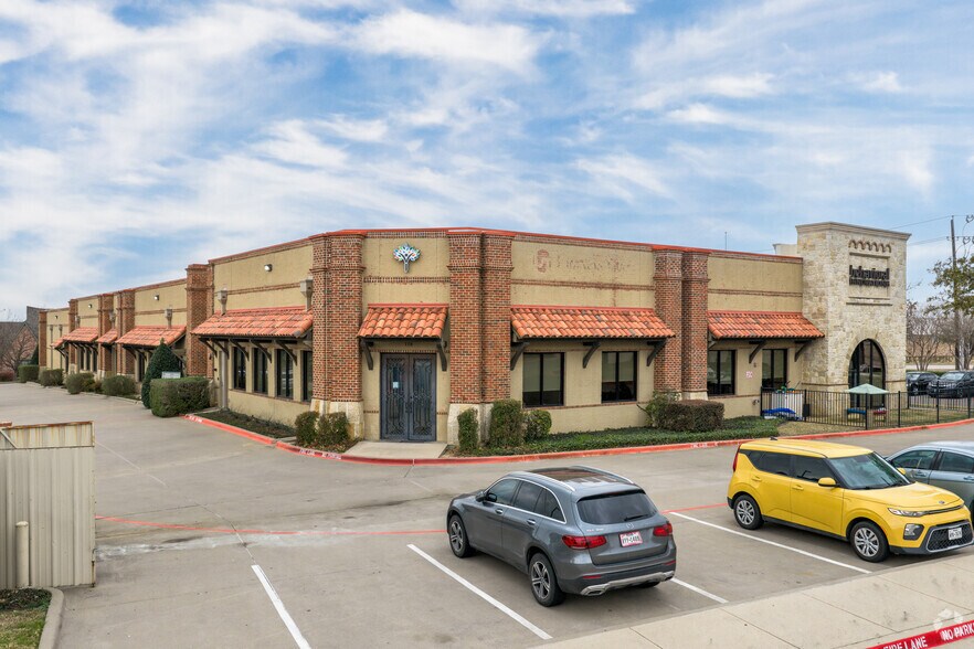 More Photos Of 3012 E Hebron Pky, Carrollton Medical For Lease