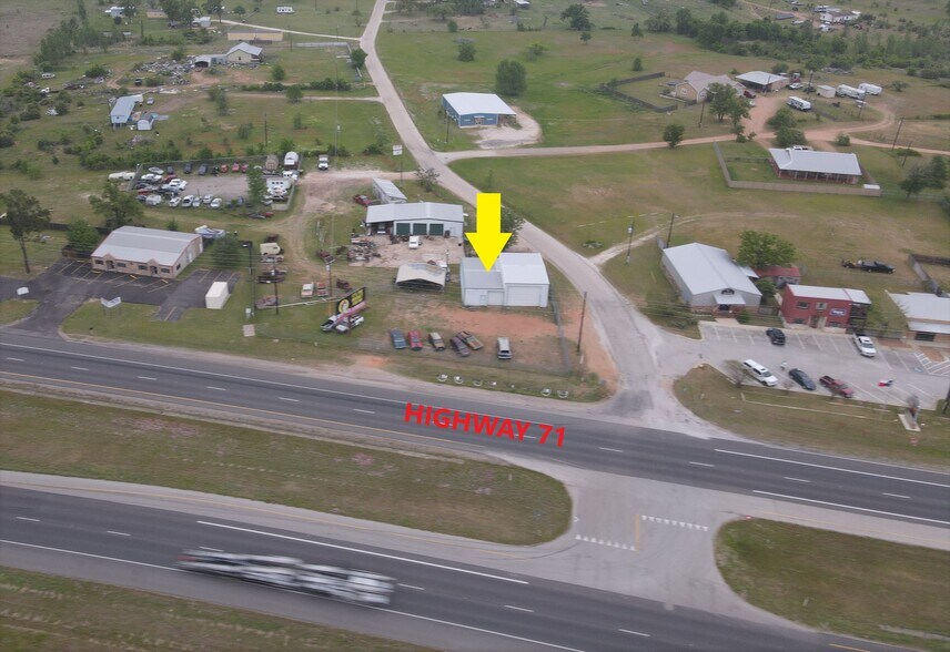 More Photos Of 952 E Highway 71, Bastrop Distribution For Lease