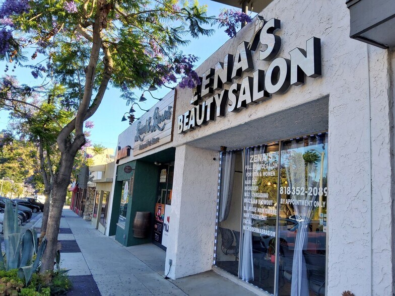 Primary Photo Of 10019-10023 Commerce Ave, Tujunga Storefront For Sale