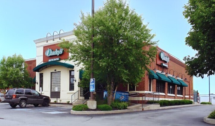 More Photos Of 5074-5206 W 38th St, Indianapolis Unknown For Lease