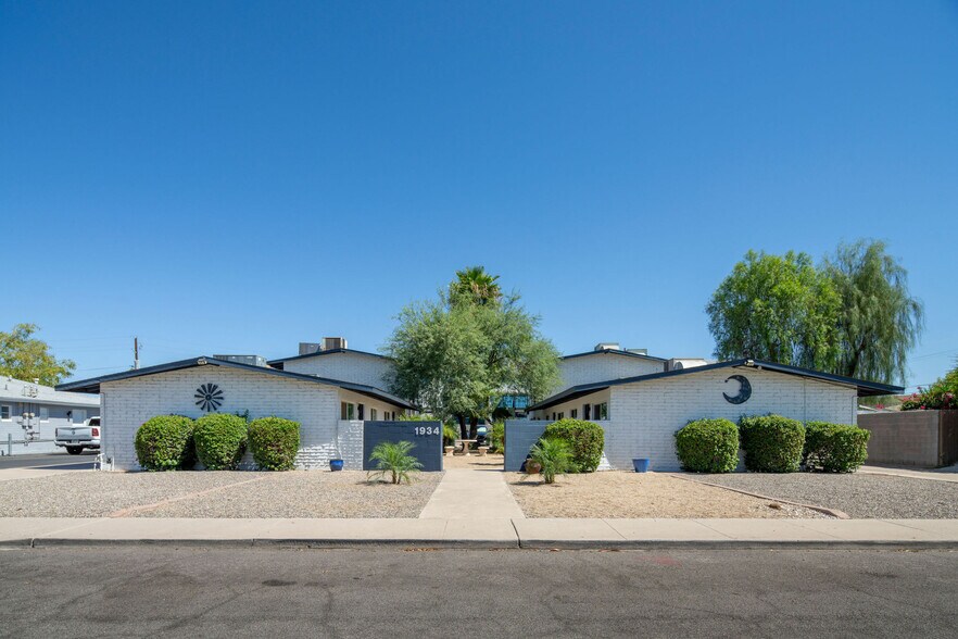 More Photos Of 1934 E Fairmount Ave, Phoenix Apartments For Sale