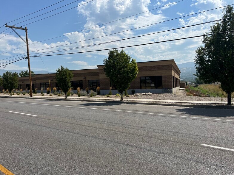 Primary Photo Of 120 N Redwood Rd, North Salt Lake Warehouse For Lease