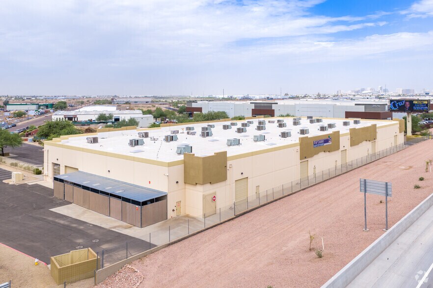 More Photos Of 3010 E Elwood St, Phoenix Manufacturing For Lease