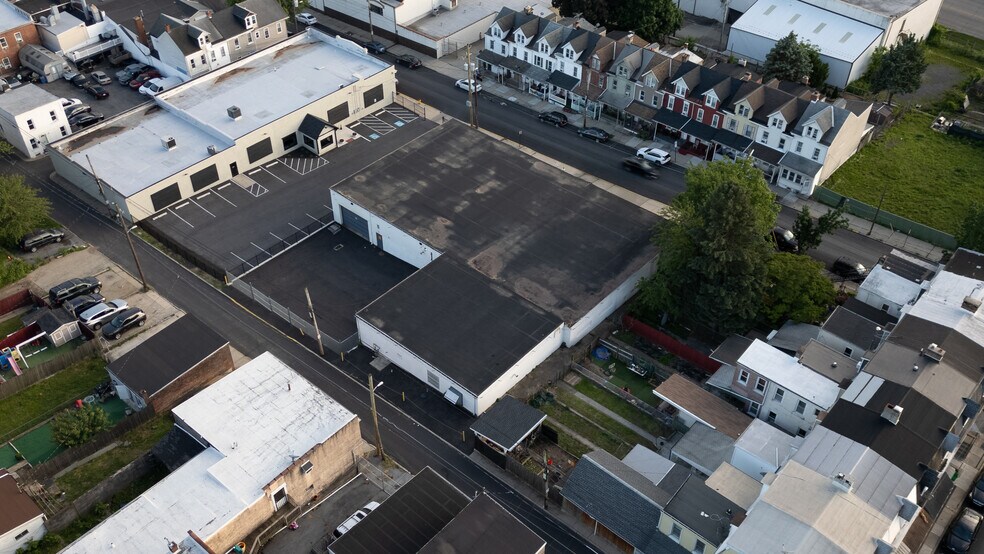 More Photos Of 425 N 3rd St, Allentown Warehouse For Lease