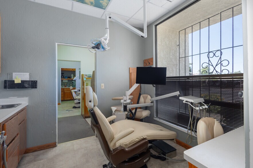 More Photos Of 504 E Church St, Santa Maria Office For Sale