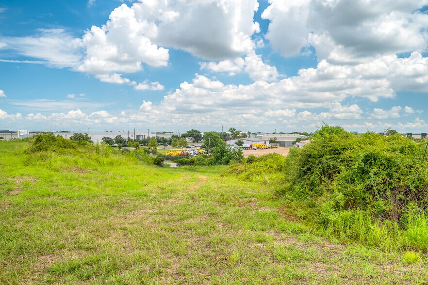 More Photos Of Genoa Red Bluff & Farley Rd, Houston Land For Sale