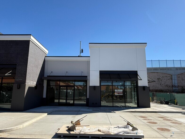 More Photos Of 2095 E Orangethorpe Ave, Placentia Fast Food For Lease