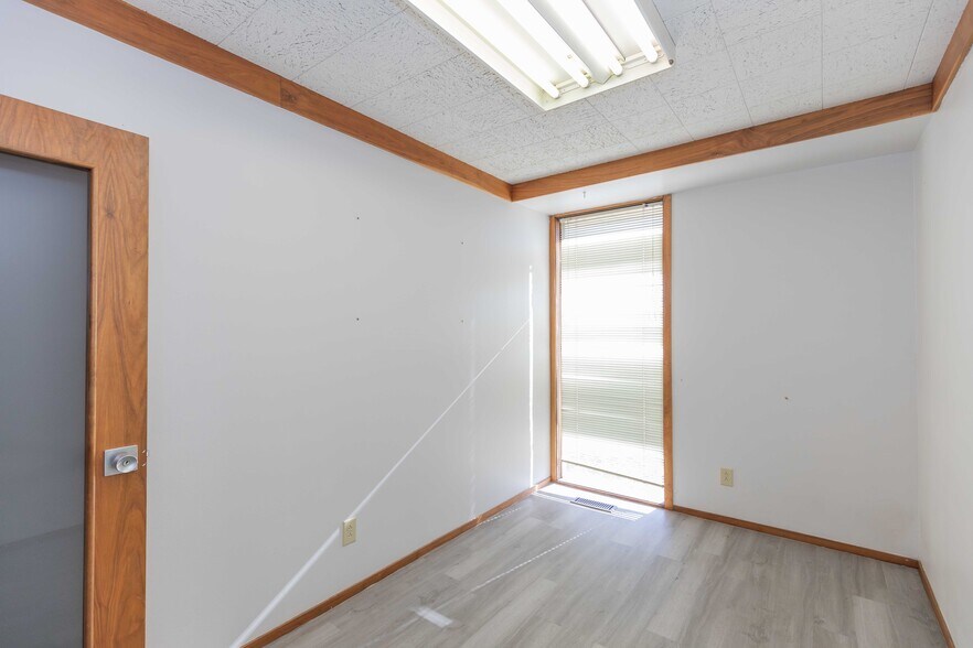 More Photos Of 4105 Tradewind St, Amarillo Office For Lease