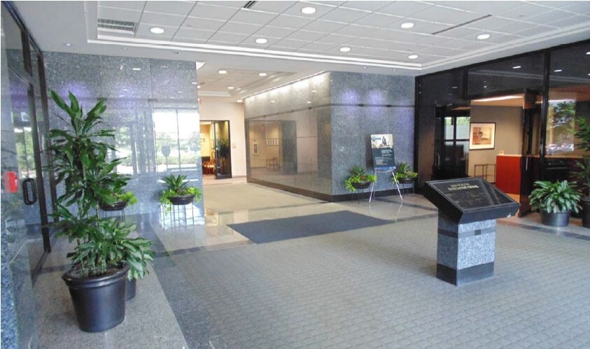 More Photos Of 200 S Executive Dr, Brookfield Coworking Space