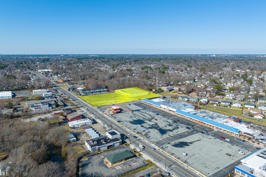 More Photos Of 1933 E Pembroke Ave, Hampton Storefront For Sale