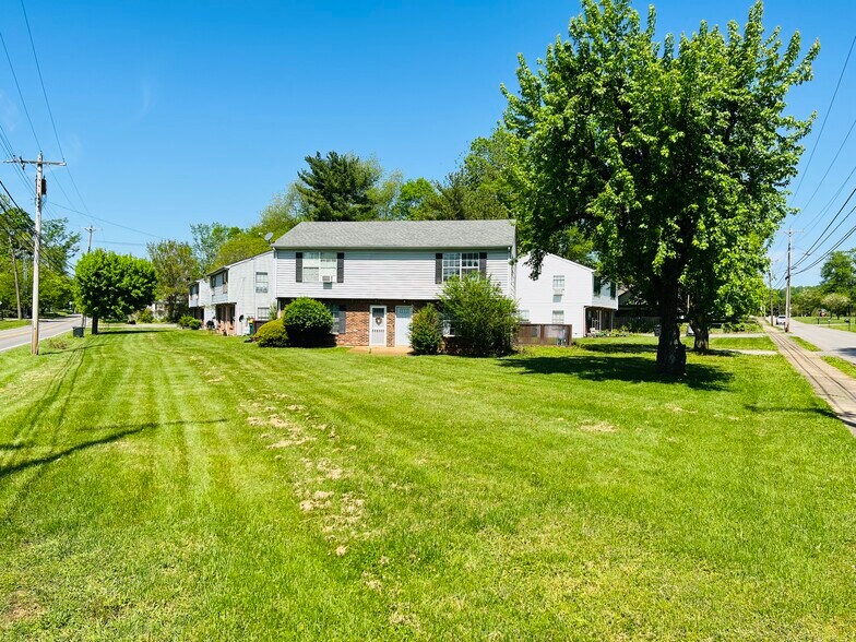 More Photos Of 356 Beechcroft Rd, Spring Hill Apartments For Sale