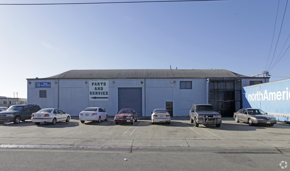 More Photos Of 495 Hester St, San Leandro Warehouse For Lease