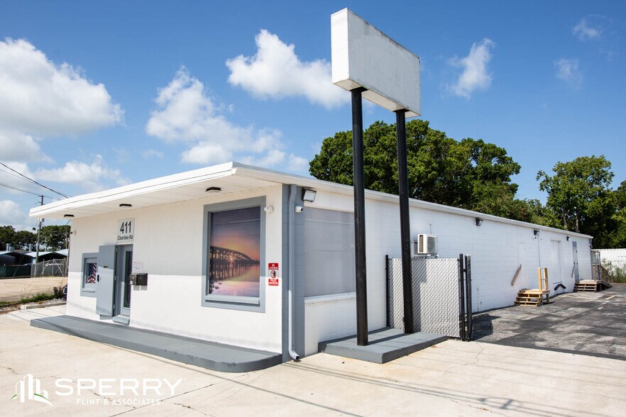 Primary Photo Of 411 Clearlake Rd, Cocoa Flex For Sale
