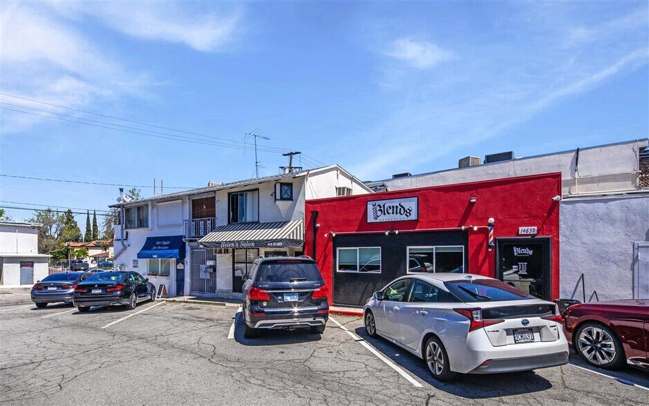More Photos Of , Sherman Oaks Unknown For Sale