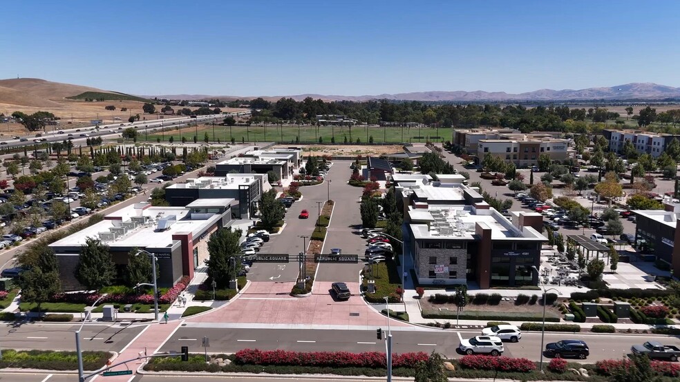 Primary Photo Of 4705-4729 Livermore Outlets Dr, Livermore Unknown For Lease
