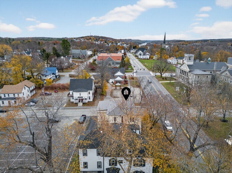 More Photos Of 112 State St, Augusta Office For Sale