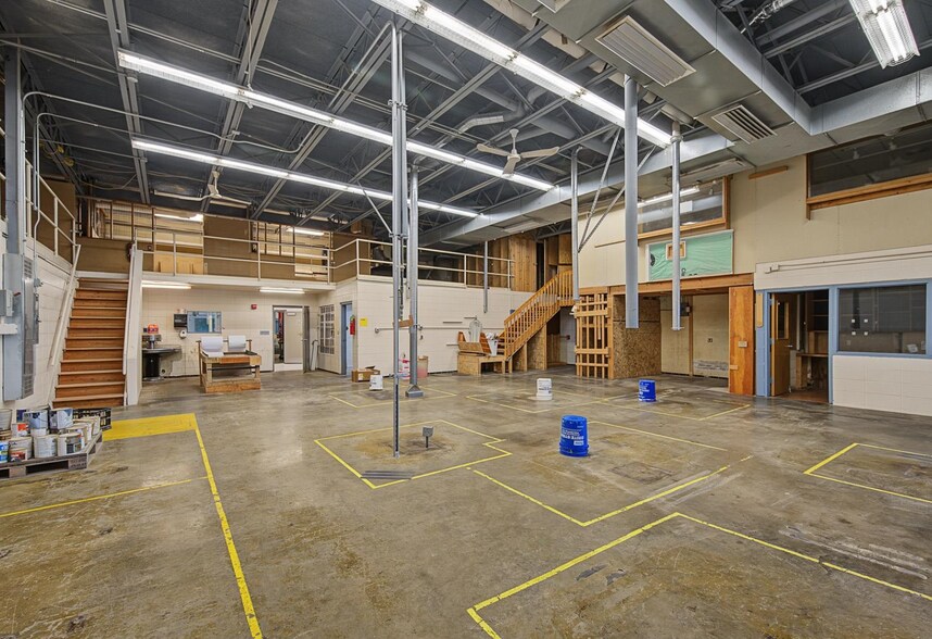 More Photos Of 1600 26th St, Monroe Schools For Sale