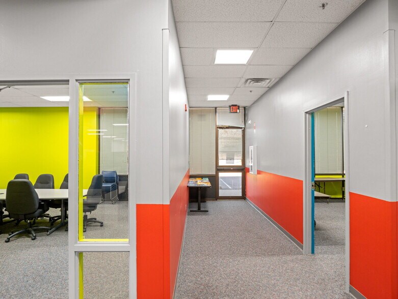 More Photos Of 1228 E Orman Ave, Pueblo Office For Sale