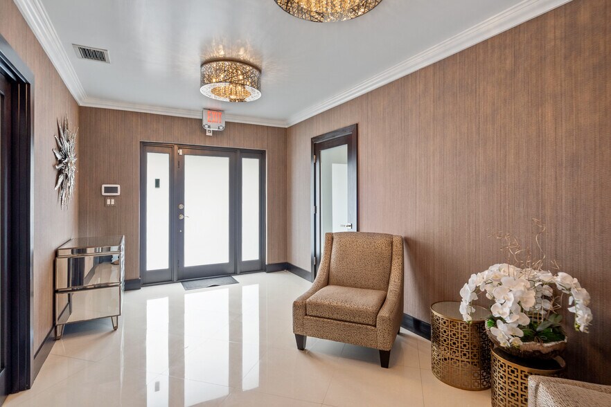 More Photos Of 16170 NE 11th Ct, Miami Office For Sale