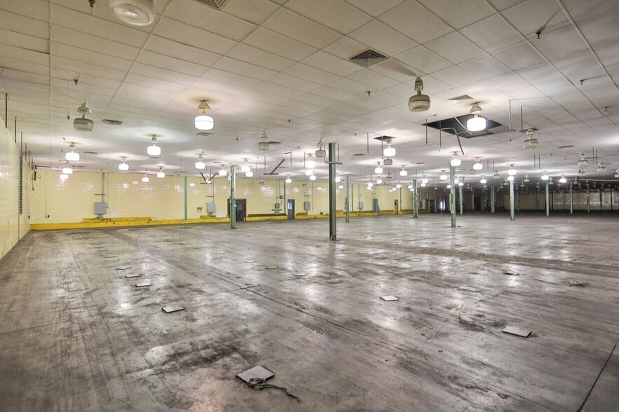 More Photos Of 1444 Lancaster Hwy, Chester Manufacturing For Sale