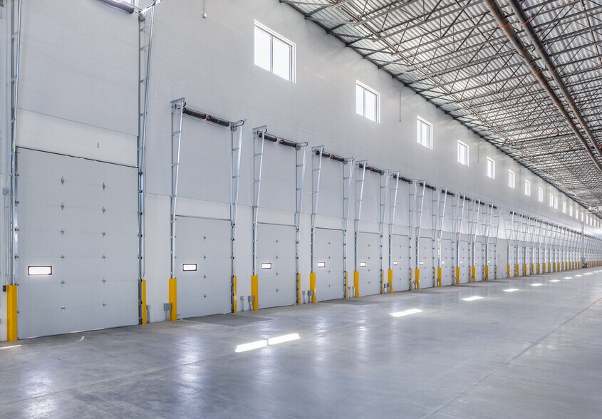 More Photos Of 1409 W Gowen Rd, Boise Industrial For Lease