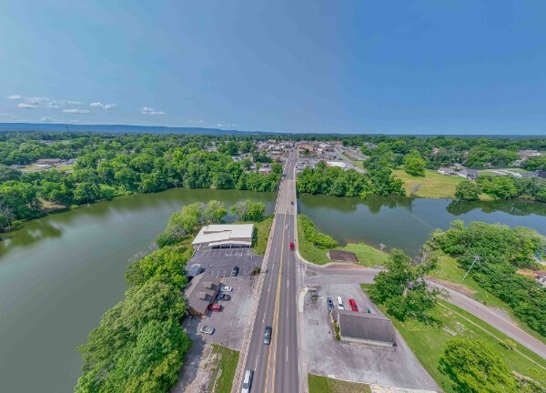 More Photos Of 410 Dinah Shore Blvd, Winchester Office Residential For Sale