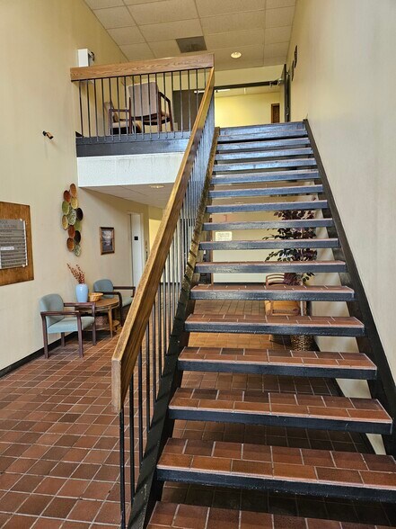 More Photos Of 19150 S Kedzie Ave, Flossmoor Office For Lease