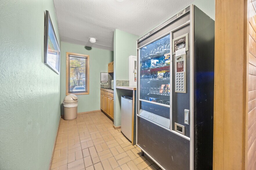 More Photos Of 3405 Penrose Pl, Boulder Office For Lease