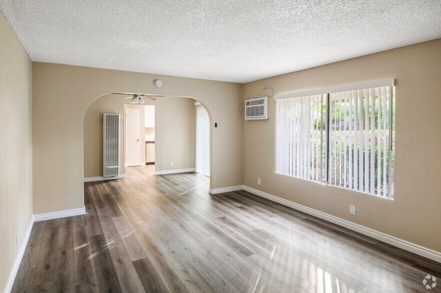 More Photos Of 1001 N Harbor Blvd, La Habra Apartments For Sale