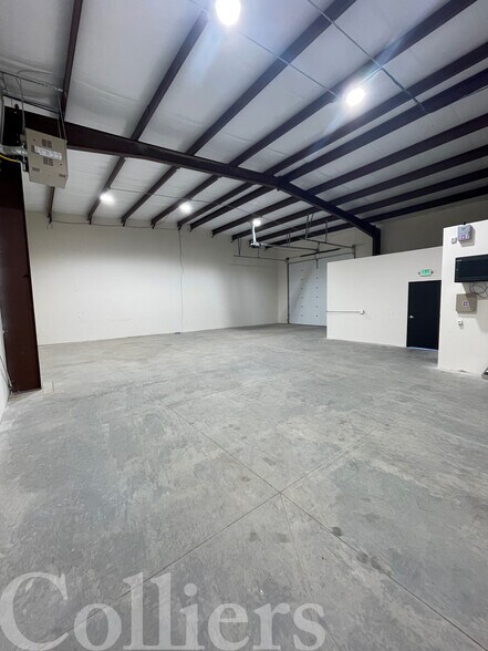 More Photos Of 1409 Lauren Ln, Caldwell Warehouse For Sale