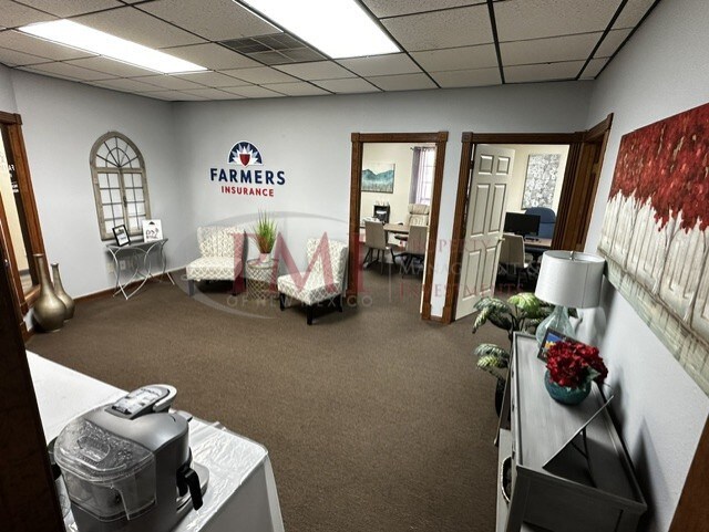More Photos Of 205 W Boutz Rd, Las Cruces Office For Lease