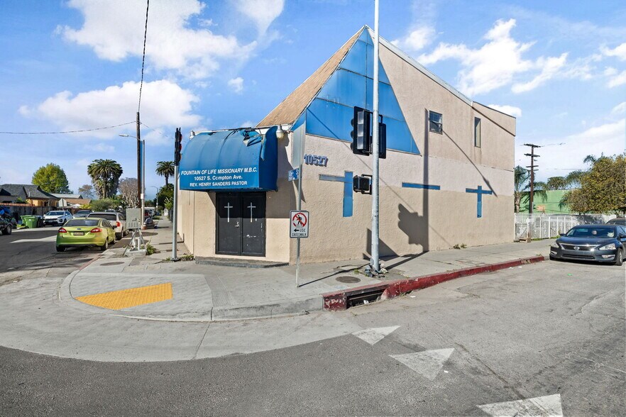 Primary Photo Of 10527 Compton Ave, Los Angeles Religious Facility For Sale