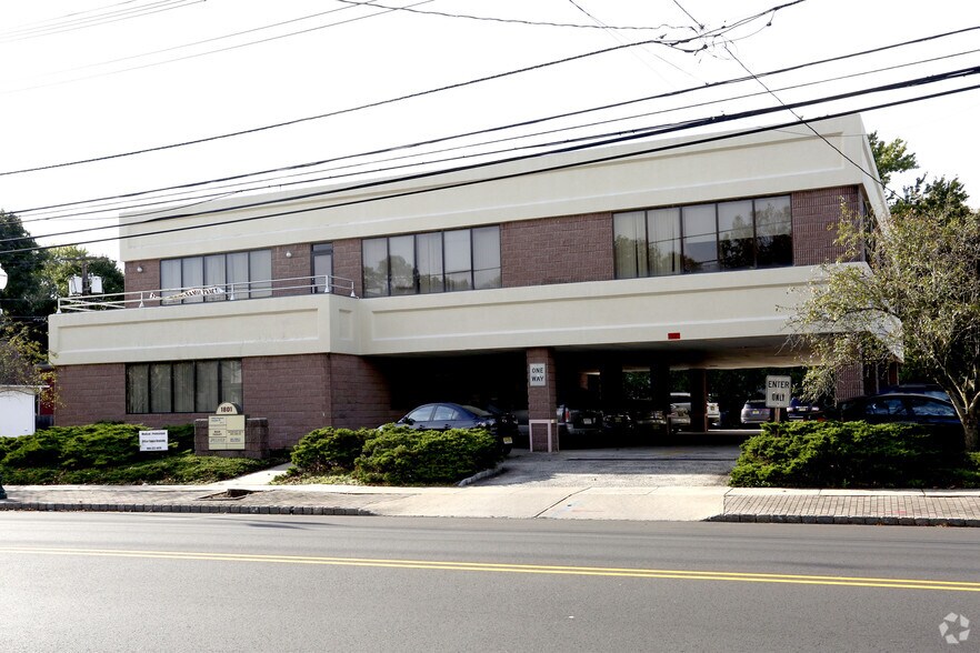 More Photos Of 1801 E 2nd St, Scotch Plains Office For Sale