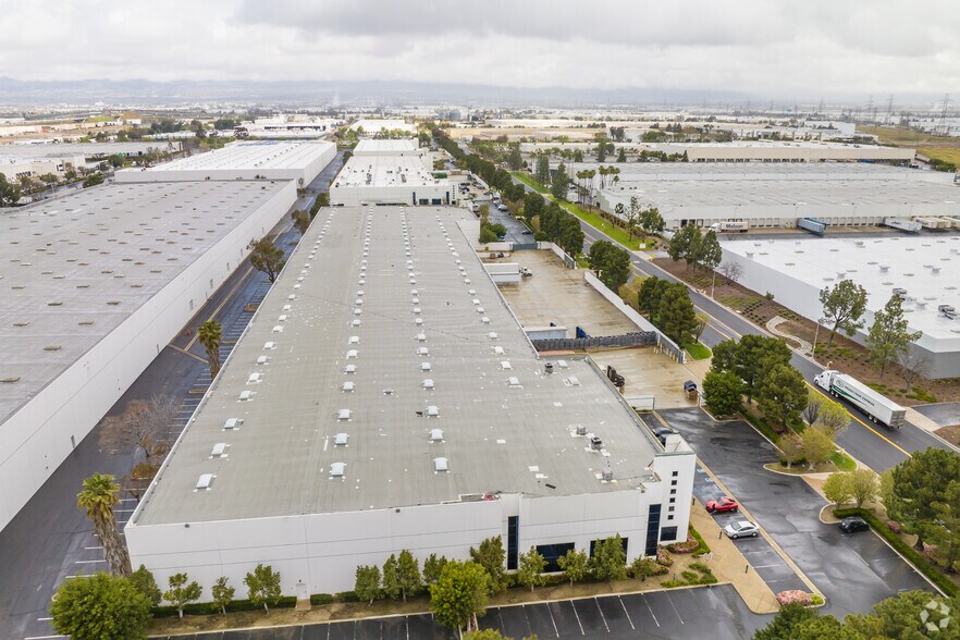 More Photos Of 1260 S Vintage Ave, Ontario Warehouse For Lease