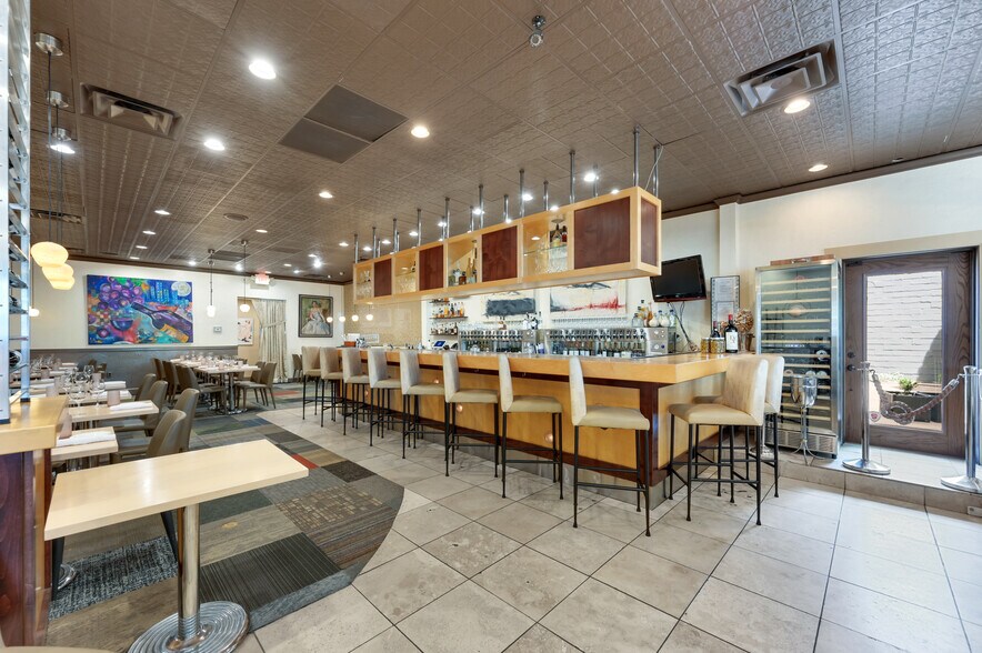 More Photos Of 626 Rood Ave, Grand Junction Restaurant For Sale