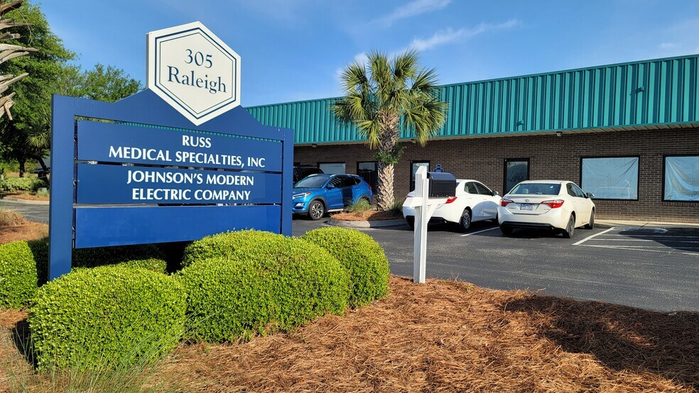 More Photos Of 305 Raleigh St, Wilmington Office For Lease