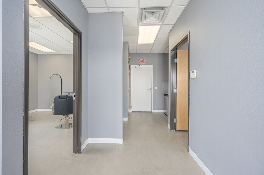 More Photos Of 1491 Palma Rd, Bullhead City Medical For Sale