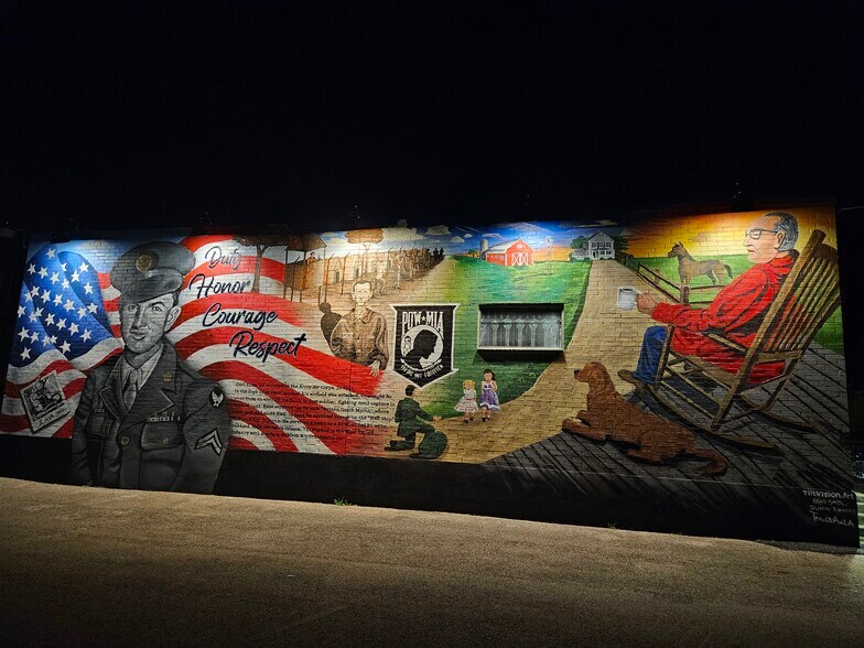 More Photos Of 202 Santa Fe Dr, Weatherford Storefront For Lease