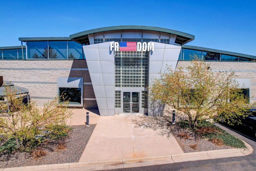 More Photos Of 2885 W County Line Rd, Littleton Auto Dealership For Sale