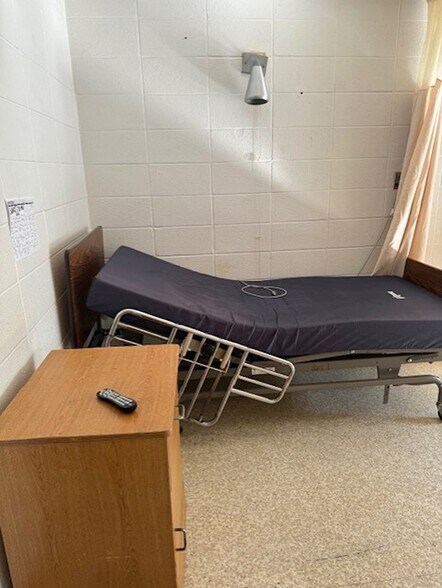 More Photos Of 365 Alpha St, Camden Skilled Nursing Facility For Sale