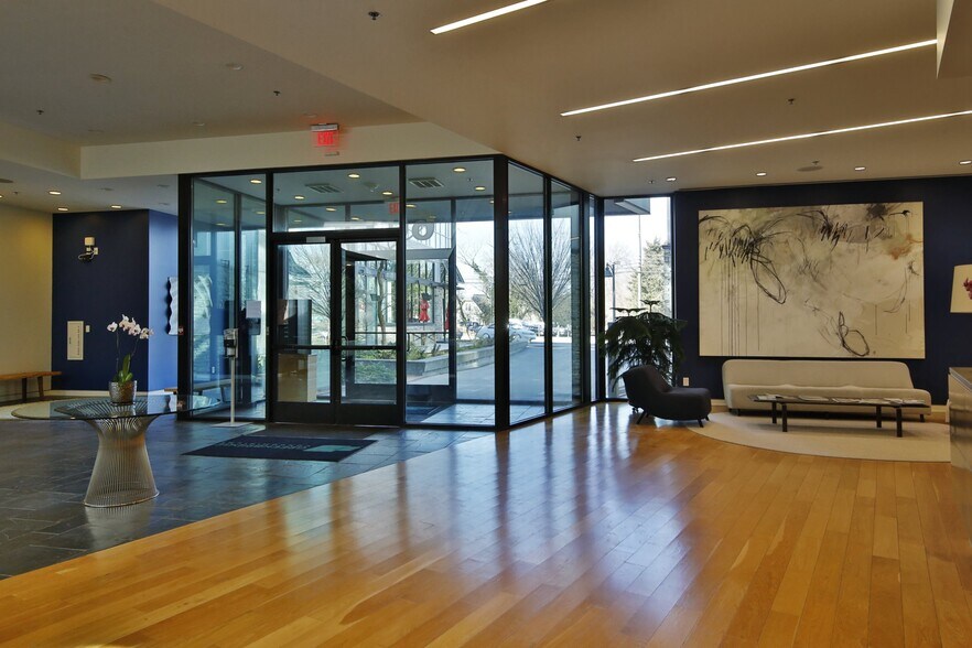 More Photos Of 601 W Rosemary St, Chapel Hill Apartments For Sale
