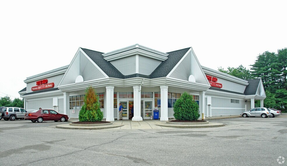 Primary Photo Of 341 High St, Somersworth Drugstore For Lease