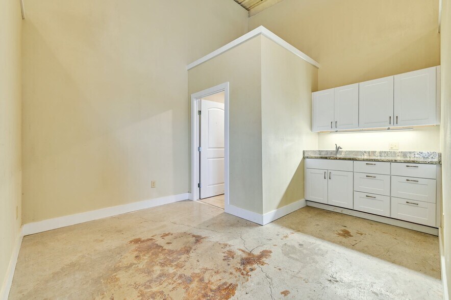 More Photos Of 4450 State Highway 29, Bertram Industrial For Lease