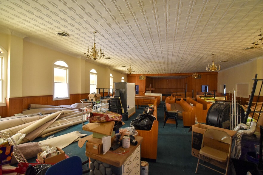 More Photos Of 65 Highland Ave, Lancaster Religious Facility For Sale