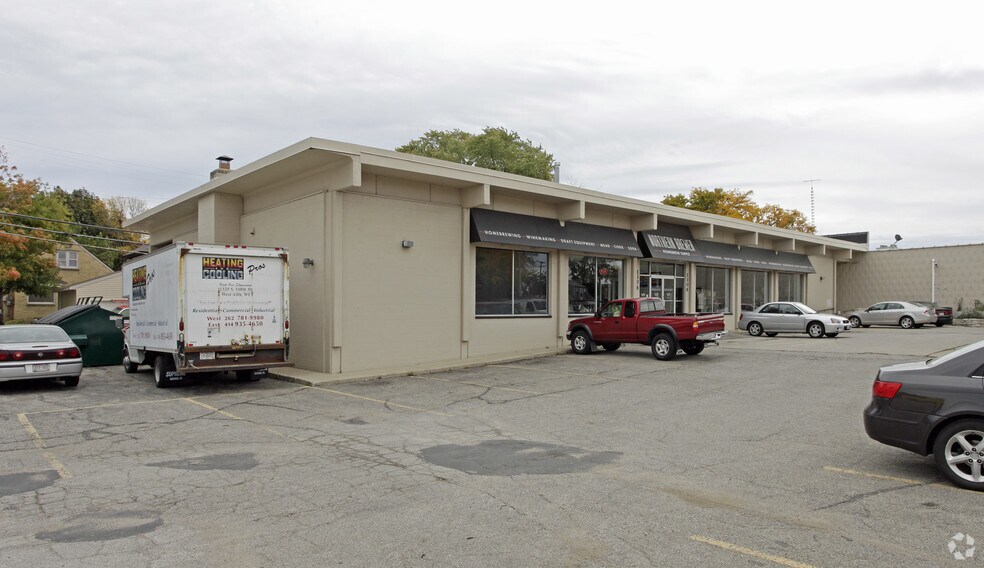 Primary Photo Of 1306 S 108th St, Milwaukee Freestanding For Sale