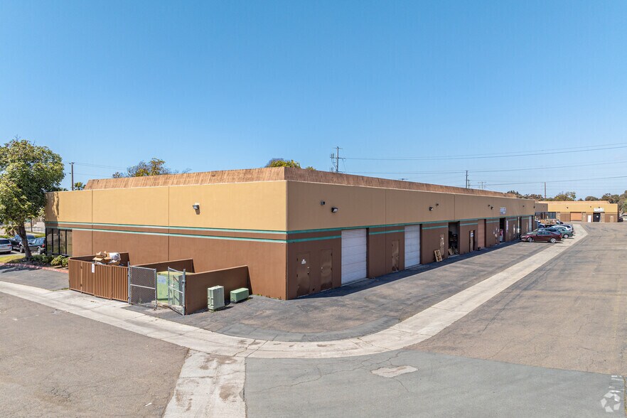 More Photos Of 1131-1141 Bay Blvd, Chula Vista Unknown For Lease