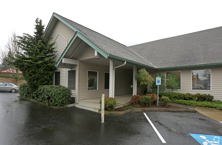 More Photos Of 3205 NE 78th St, Vancouver Office For Lease